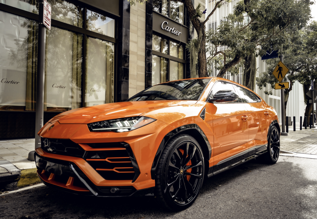 Lamborghini Urus Starlight