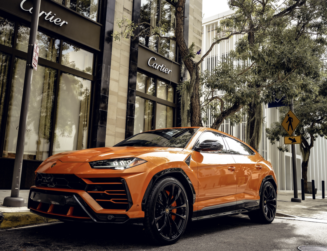 Lamborghini Urus Starlight