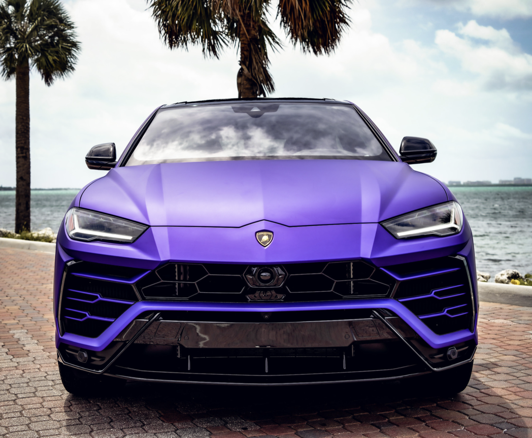 Lamborghini Urus Mate Purple