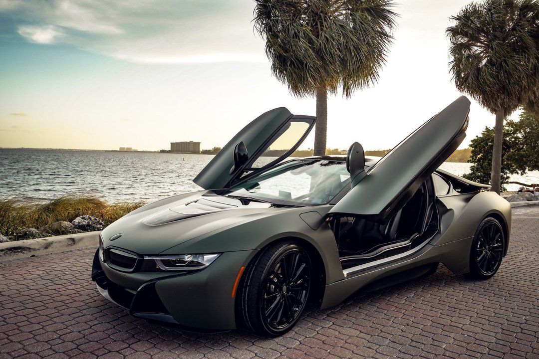 BMW i8 Coupe