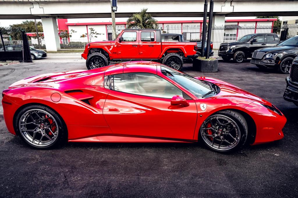 Ferrari 488 Spider