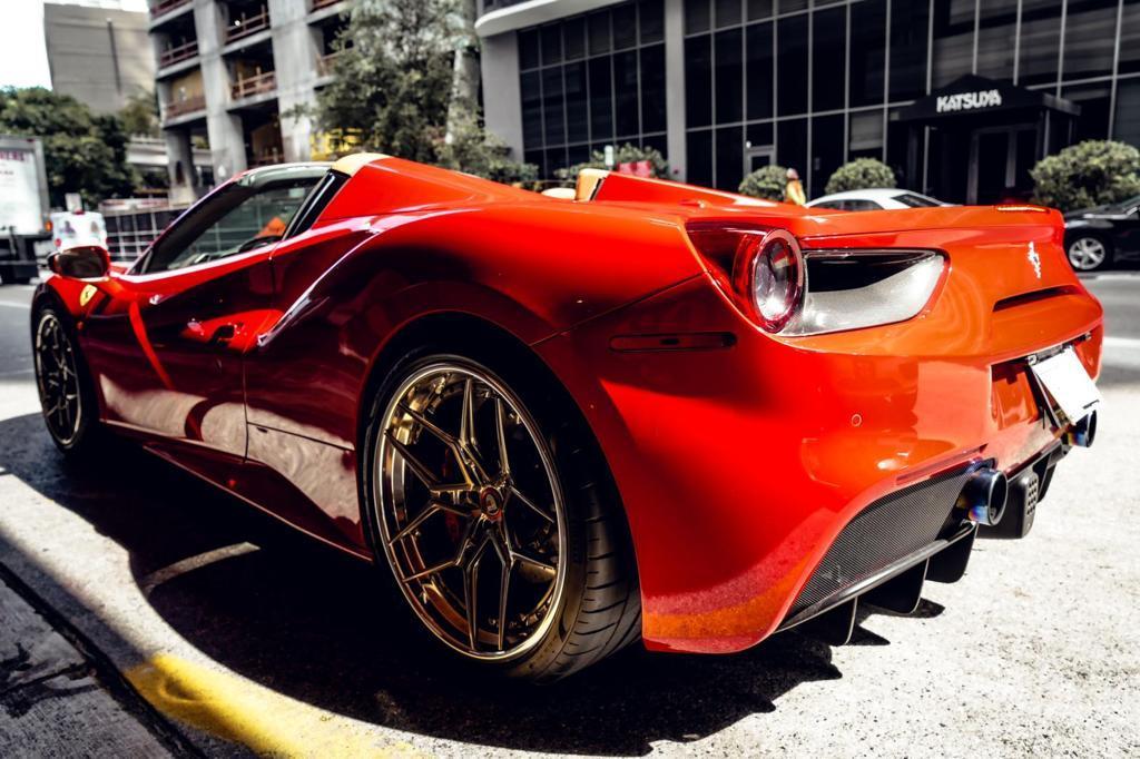 Ferrari 488 Spider