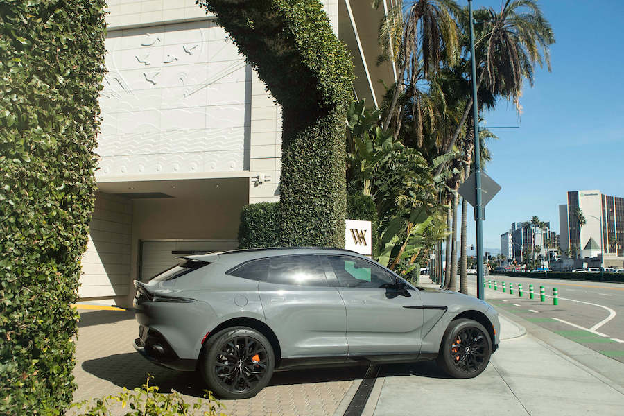 Aston Martin DBX